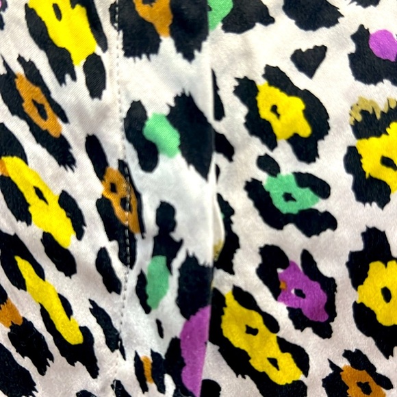 Multicolor Leopard Print 100% silk Women's Top - Picture 4 of 7